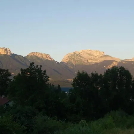 Apartment Chalet Vue Sur Lac Et Montagne Sevrier