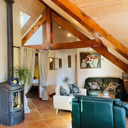 Chalet Vue Sur Lac Et Montagne